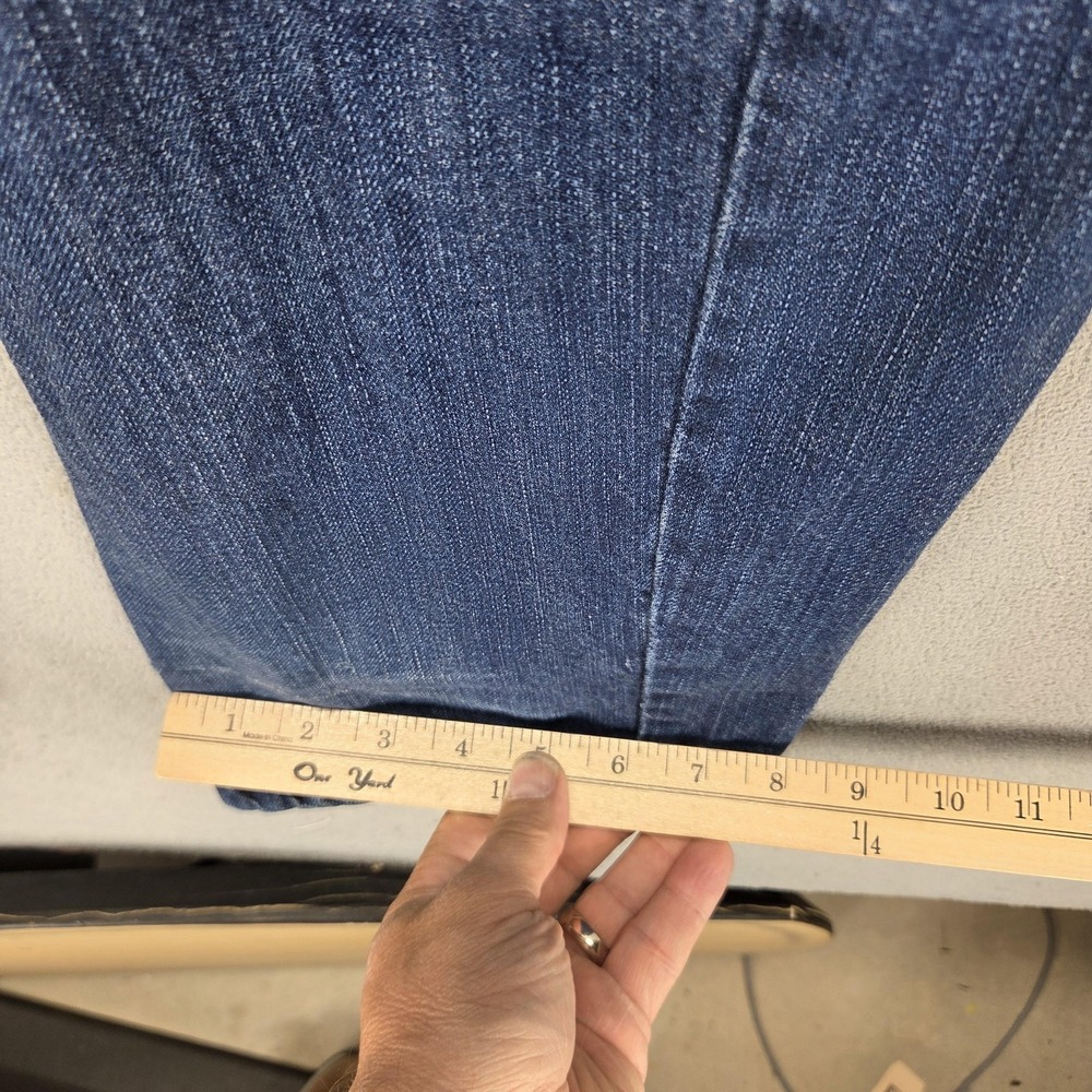 Vintage Levis Engineered Jeans Mens 29x32 Blue Twisted Button Fly Medium Wash - Picture 5 of 16